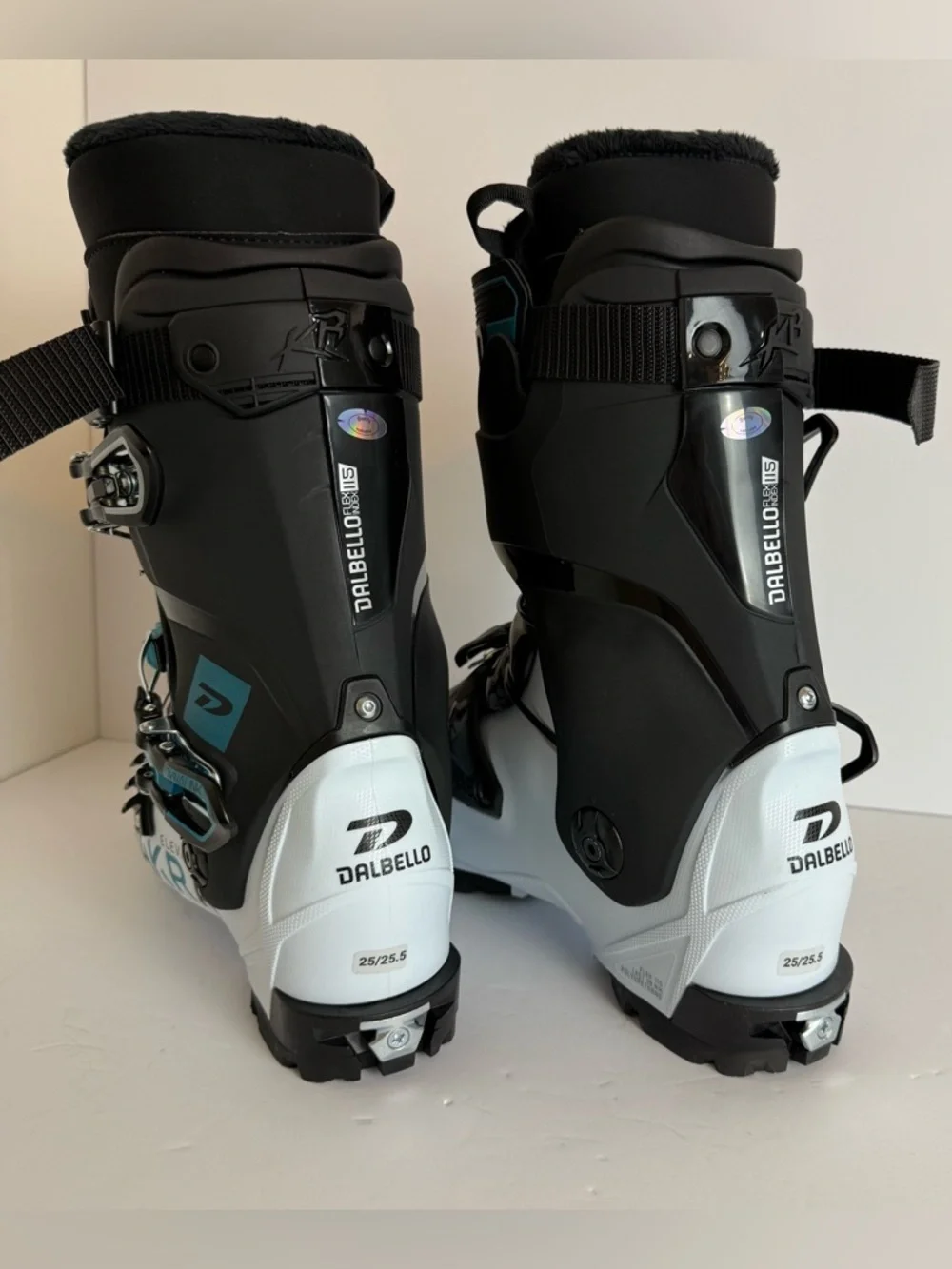 NWT DALBELLO Polar White & Black Chakra Elevate 115 T.I. ID Ski Boot